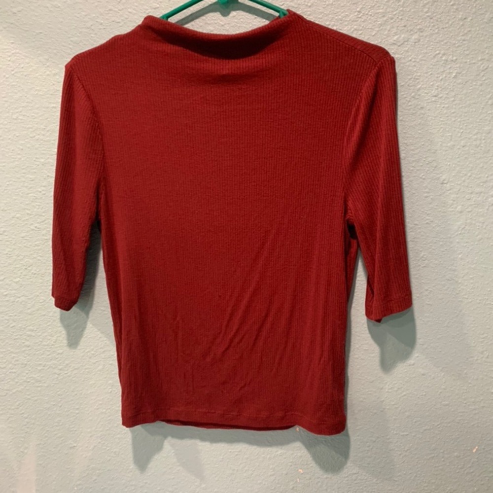 Shirt - Picture 2 of 3